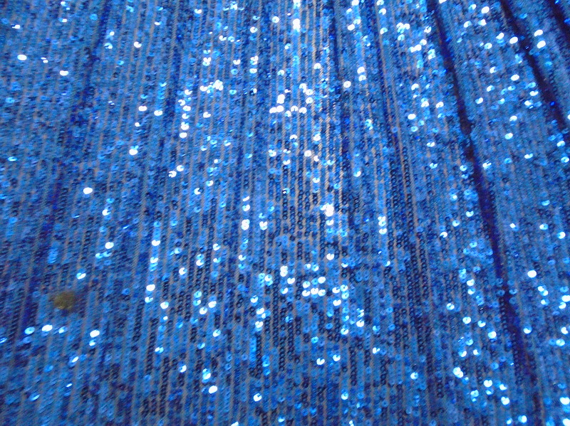 4.Royal Odori Sequins